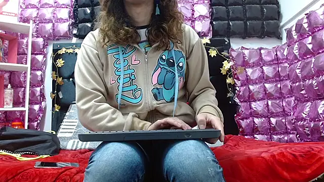 poisondost hot online show from September 10, 2025, 11:20 am