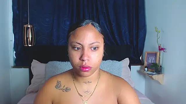 Snapshot of rebeka_kenye chatting on February 18, 2025, 2:38 pm rebeka kenye online show from February 18, 2025, 2:38 pm