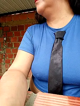 Snapshot of promiscuous-indecent-momm chatting on February 24, 2026, 2:18 pm promiscuous-indecent-momm online show from February 24, 2026, 2:18 pm