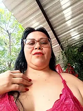 Snapshot of promiscuous-indecent-momm chatting on March 2, 2026, 1:18 pm promiscuous-indecent-momm online show from March 2, 2026, 1:18 pm