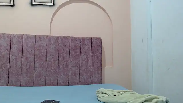 Snapshot of manuel_rey chatting on December 18, 2025, 12:49 am manuel rey online show from December 18, 2025, 12:49 am