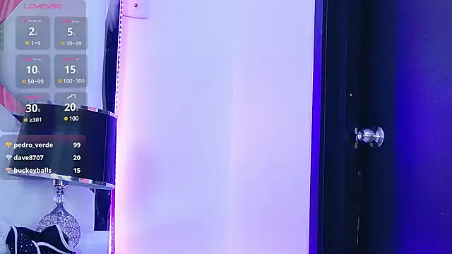 Snapshot of YesyHills chatting on March 16, 2025, 1:17 am YesyHills online show from March 16, 2025, 1:17 am