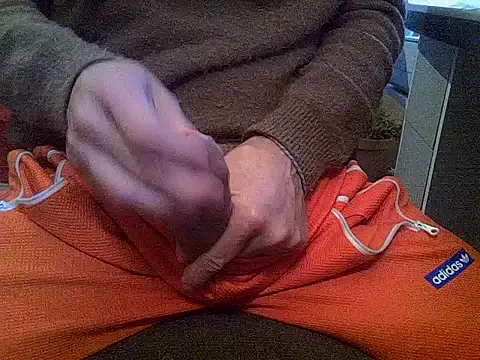 createur34 online show from January 18, 2026, 9:35 am