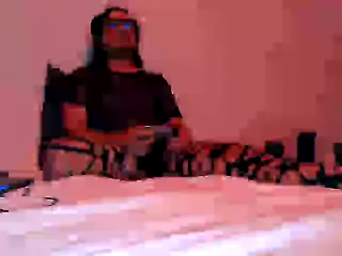 Snapshot of Iscariot19 chatting on December 1, 2025, 7:20 am Iscariot19 online show from December 1, 2025, 7:20 am