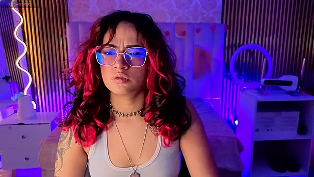 kristen tay online show from March 29, 2026, 3:19 am