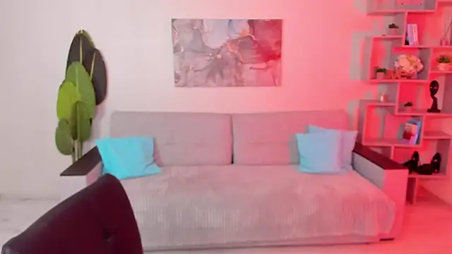 GabriellaMays online show from December 15, 2025, 5:13 am