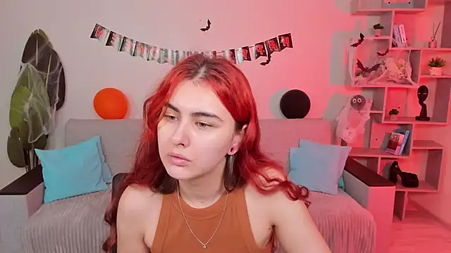 GabriellaMays online show from October 22, 2025, 5:07 am