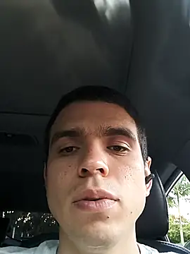 Snapshot of xXDavisXx chatting on October 25, 2025, 10:43 pm xXDavisXx online show from October 25, 2025, 10:43 pm