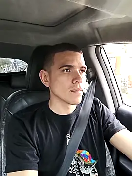 Snapshot of xXDavisXx chatting on September 21, 2025, 6:24 pm xXDavisXx online show from September 21, 2025, 6:24 pm