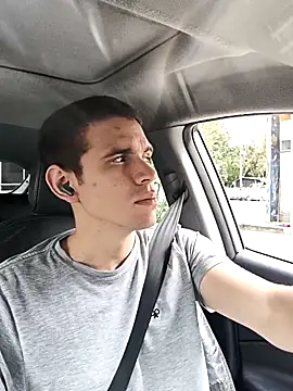 Snapshot of xXDavisXx chatting on October 21, 2025, 2:38 pm xXDavisXx online show from October 21, 2025, 2:38 pm