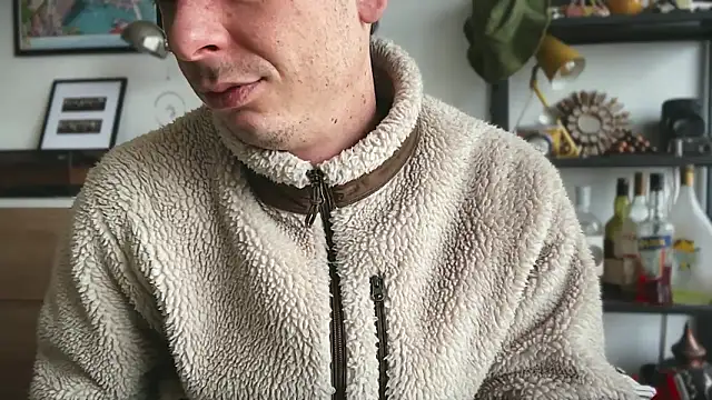 Snapshot of MikymikeBBWD chatting on February 12, 2026, 12:16 pm MikymikeBBWD online show from February 12, 2026, 12:16 pm