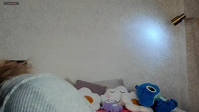 TaiteBayles online show from November 26, 2025, 1:16 am