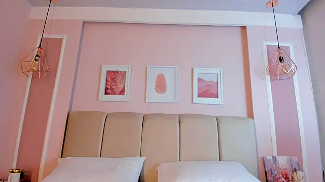 Snapshot of Annie_rhoades chatting on December 19, 2025, 1:02 pm Annie rhoades online show from December 19, 2025, 1:02 pm