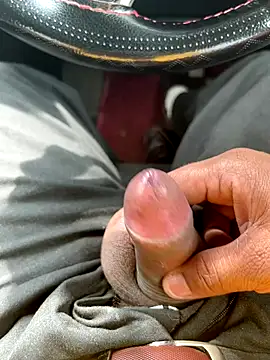 Snapshot of BadboySLR_8899 chatting on November 15, 2025, 9:02 am BadboySLR 8899 online show from November 15, 2025, 9:02 am