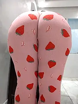 Dalou3a-69 online show from October 8, 2025, 7:21 am