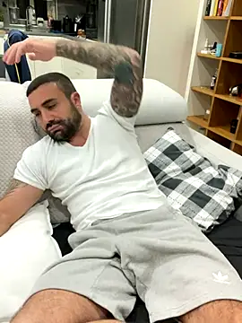 Snapshot of morfeoX chatting on November 6, 2025, 7:29 pm morfeoX online show from November 6, 2025, 7:29 pm