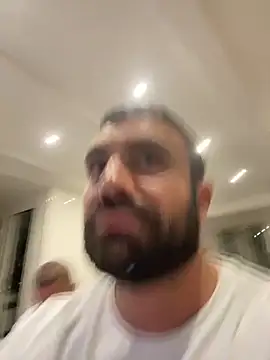 Snapshot of morfeoX chatting on October 24, 2025, 9:58 pm morfeoX online show from October 24, 2025, 9:58 pm