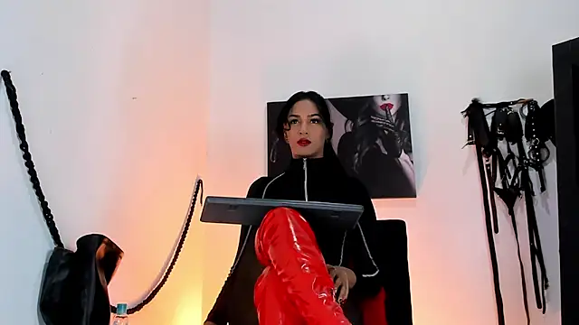 Aleshkastone online show from September 21, 2025, 9:42 pm