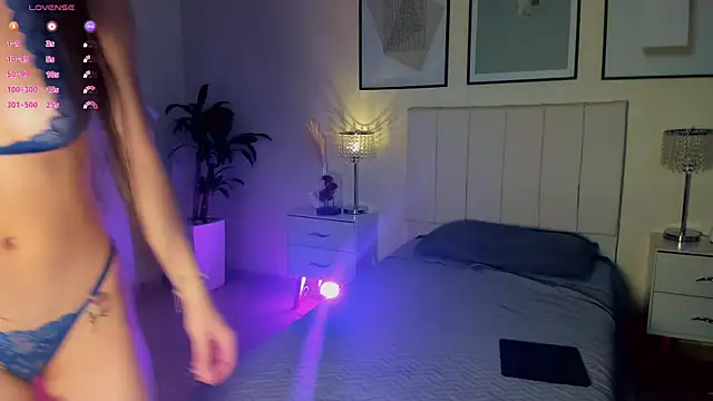 jessie Jarper online show from November 28, 2025, 12:05 pm