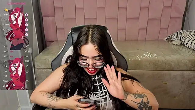 Anni acker b online show from November 15, 2025, 3:27 pm