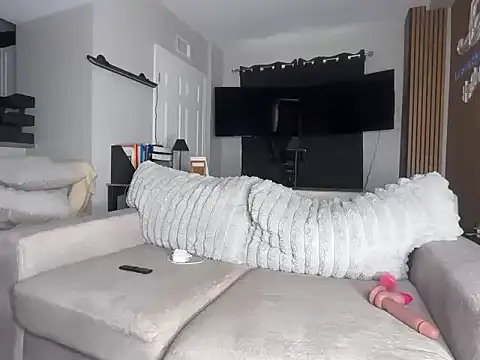 meggsworld online show from February 12, 2026, 2:39 pm