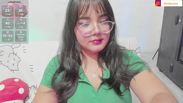 Snapshot of Naoko_7w7 chatting on May 6, 2026, 1:20 am Naoko 7w7 online show from May 6, 2026, 1:20 am