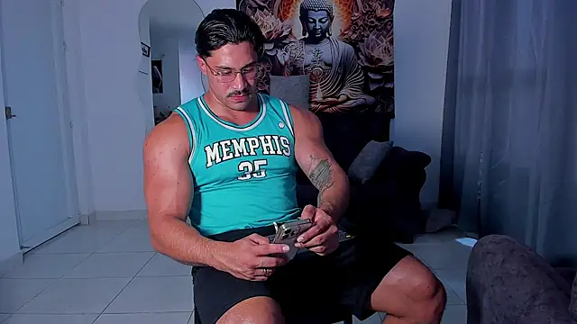 Snapshot of Valentino_Dosantos_ chatting on October 23, 2025, 8:07 pm Valentino Dosantos online show from October 23, 2025, 8:07 pm