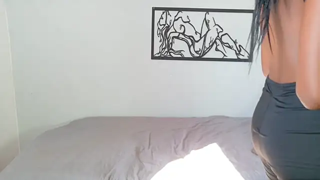 Snapshot of karina-lopez chatting on December 18, 2025, 1:59 pm karina-lopez online show from December 18, 2025, 1:59 pm