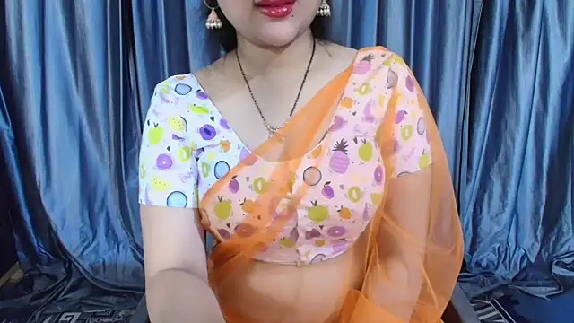 Snapshot of goldiwets chatting on February 13, 2026, 4:12 am goldiwets online show from February 13, 2026, 4:12 am