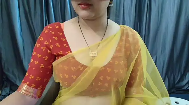 Snapshot of goldiwets chatting on February 18, 2025, 1:22 pm goldiwets online show from February 18, 2025, 1:22 pm