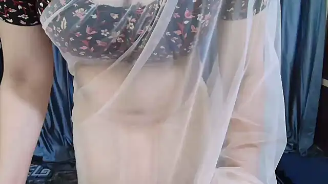 Snapshot of goldiwets chatting on February 3, 2026, 7:02 am goldiwets online show from February 3, 2026, 7:02 am