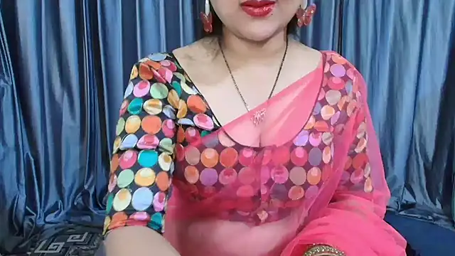 Snapshot of goldiwets chatting on March 2, 2026, 4:13 am goldiwets online show from March 2, 2026, 4:13 am