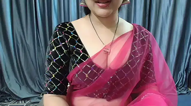 Snapshot of goldiwets chatting on March 5, 2025, 5:39 pm goldiwets online show from March 5, 2025, 5:39 pm