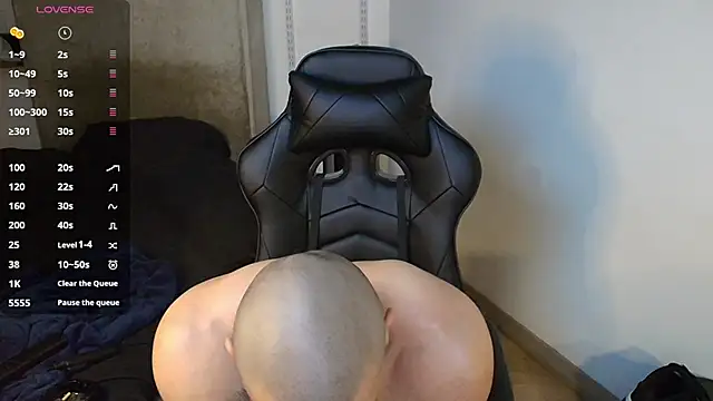 kevin jef online show from December 17, 2025, 3:33 am