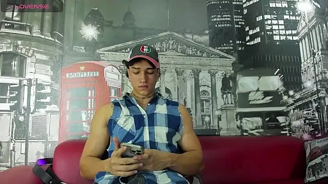 KaryBig3 online show from March 15, 2025, 7:53 am