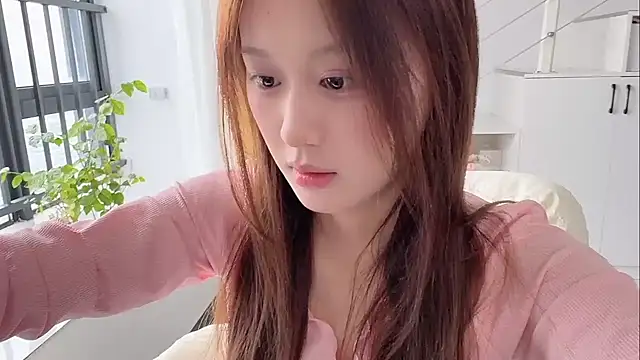 Cassie-20 online show from October 28, 2025, 2:12 am