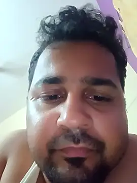 Snapshot of susthovai chatting on April 2, 2026, 6:36 pm susthovai online show from April 2, 2026, 6:36 pm