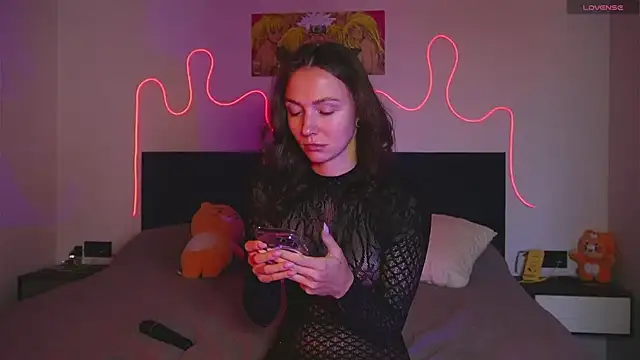 Limy Sweet online show from April 9, 2026, 8:20 am