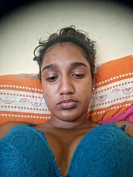 Snapshot of indianpink_lips chatting on November 27, 2025, 8:15 am indianpink lips online show from November 27, 2025, 8:15 am