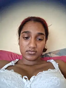 Snapshot of indianpink_lips chatting on December 18, 2025, 1:15 pm indianpink lips online show from December 18, 2025, 1:15 pm