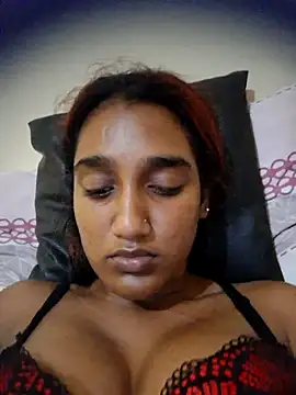 Snapshot of indianpink_lips chatting on February 4, 2026, 12:27 am indianpink lips online show from February 4, 2026, 12:27 am