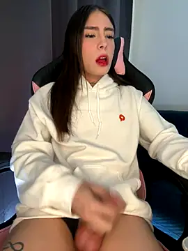 Snapshot of candycami19 chatting on September 28, 2025, 4:47 pm candycami19 online show from September 28, 2025, 4:47 pm