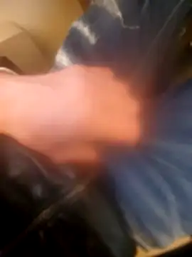 larcoeur online show from April 18, 2026, 5:43 am