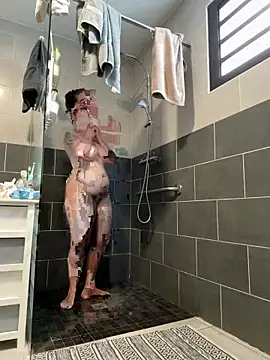 Lar0uch online show from March 22, 2025, 7:25 am