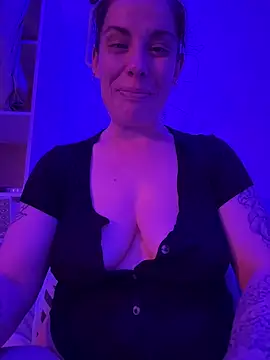 Lar0uch online show from February 24, 2025, 5:20 pm