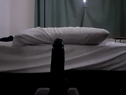 Snapshot of MystiqueRider chatting on November 20, 2025, 8:42 pm MystiqueRider online show from November 20, 2025, 8:42 pm