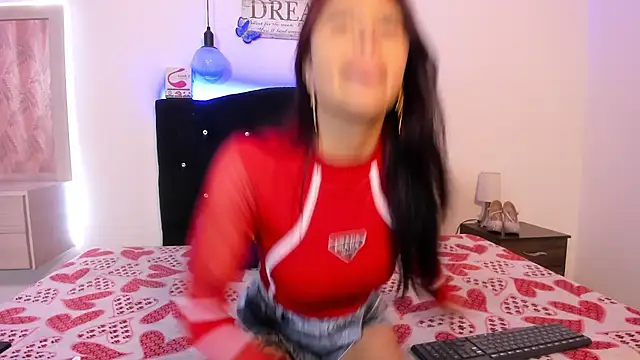 Melany  dreams online show from March 14, 2025, 1:57 pm