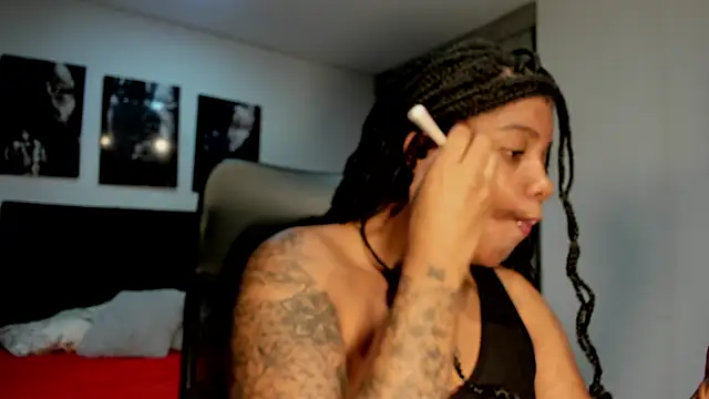 Snapshot of ZahraRose chatting on September 27, 2025, 7:31 pm ZahraRose online show from September 27, 2025, 7:31 pm