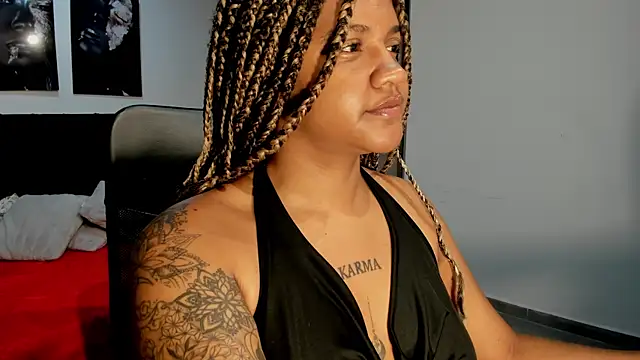 Snapshot of ZahraRose chatting on September 20, 2025, 11:48 am ZahraRose online show from September 20, 2025, 11:48 am