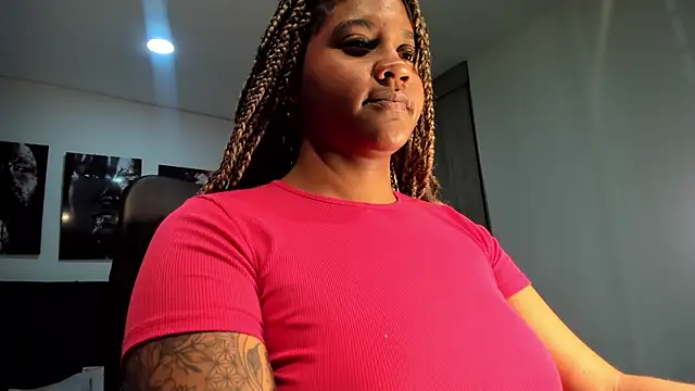 Snapshot of ZahraRose chatting on September 8, 2025, 8:30 pm ZahraRose online show from September 8, 2025, 8:30 pm